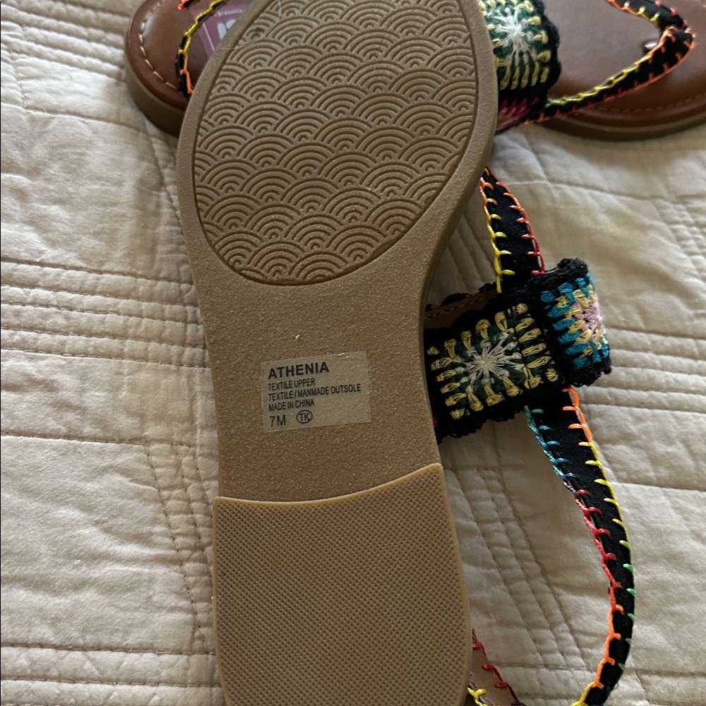 Sandals
Boho style - Picture 3 of 4